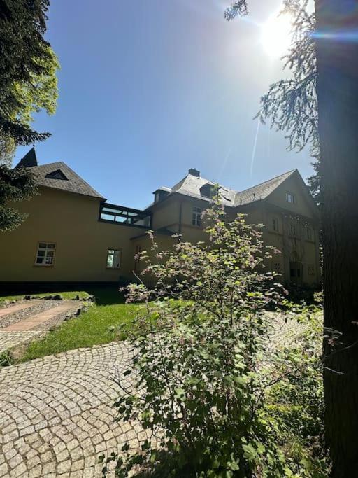 Panorama Penthouse In Wunderschoener Villa Kassel Exterior foto